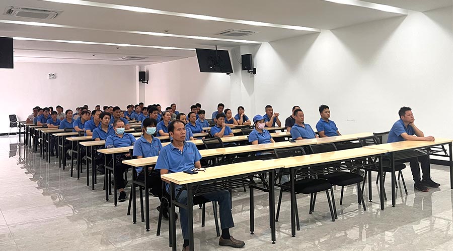 健康與安全！金環(huán)電器開(kāi)展職業(yè)健康知識(shí)專(zhuān)題培訓(xùn)